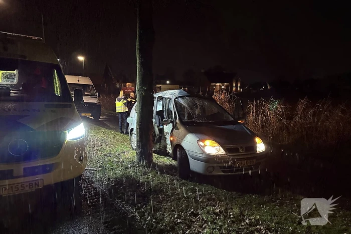 Jongeren gewond bij aanrijding