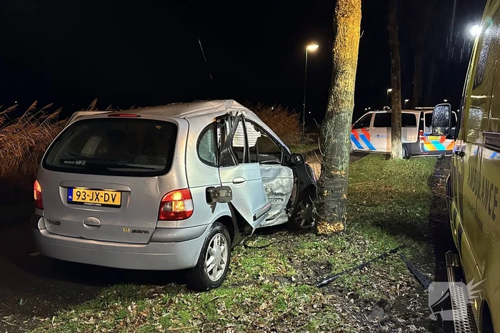 Jongeren gewond bij aanrijding