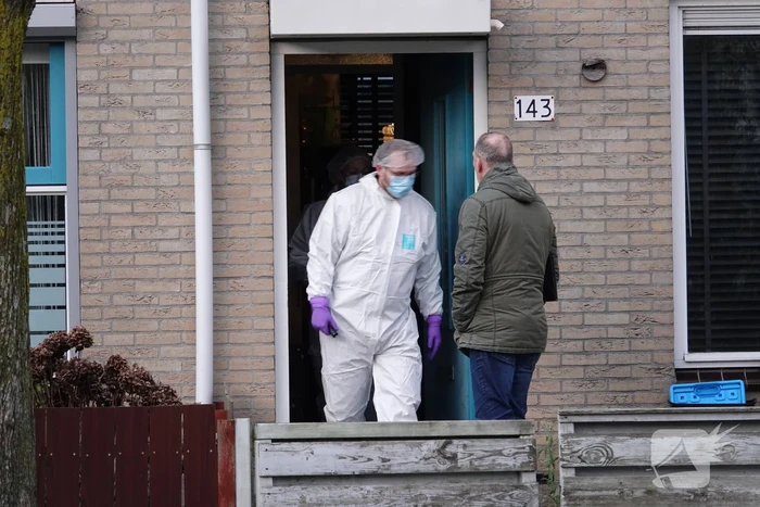 Onderzoek naar aantreffen overleden persoon