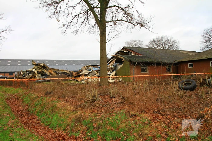 Ravage is enorm na verwoestende brand