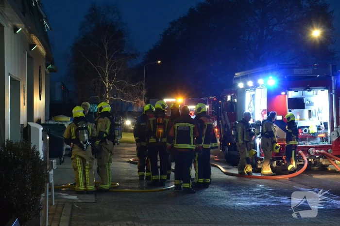 Bakkersbedrijf ontruimd door brand