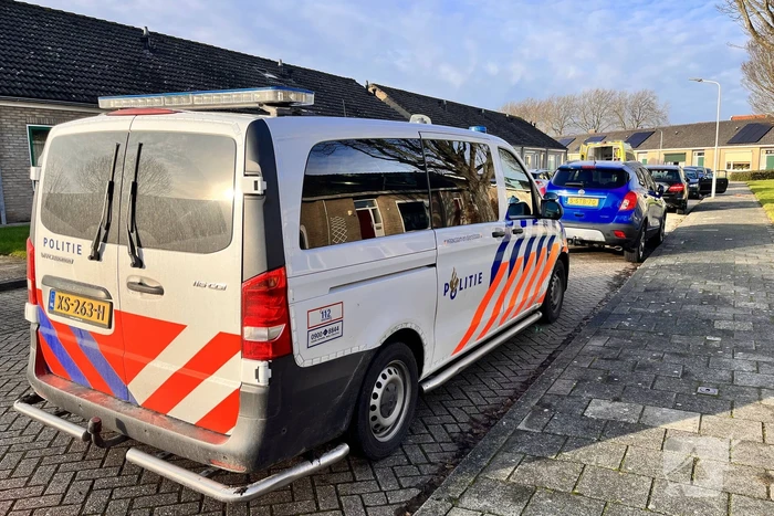 Bestuurster rijdt door na ongeval, oudere vrouw gewond