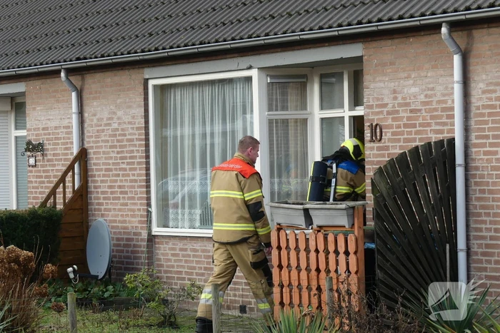 Brandweer ingezet voor gaslekkage in woning