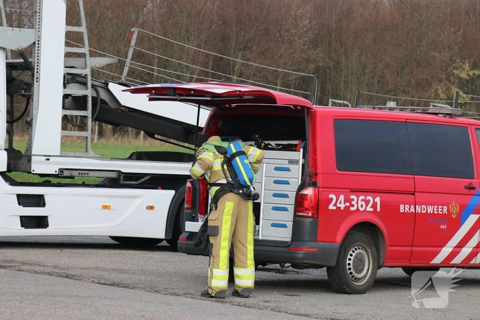 Drie tankers gedumpt op parkeerplaats