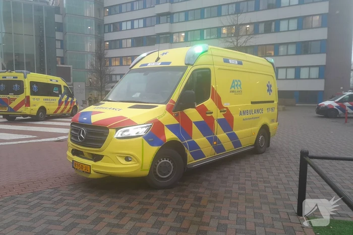 Monteur komt in aanraking met gevaarlijke stof in ziekenhuis