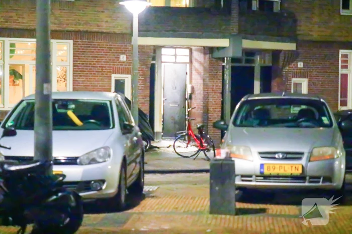 Flinke schade door explosie bij voordeur