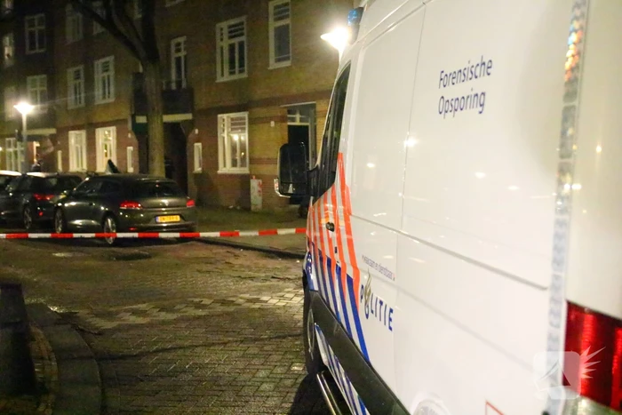 Flinke schade door explosie bij voordeur