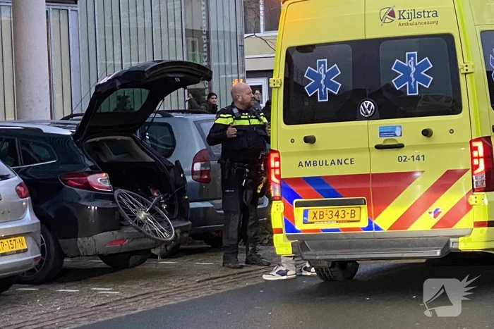Fietser gewond bij botsing met personenwagen