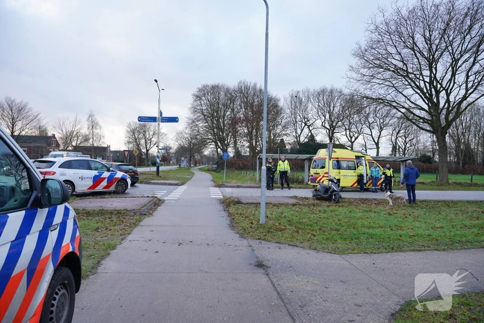 Scooterrijder gewond bij botsing met auto