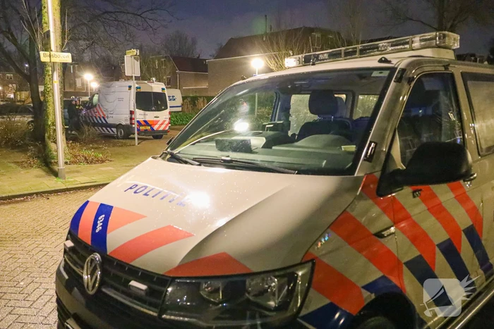 Overlopen inbrekers steken persoon neer