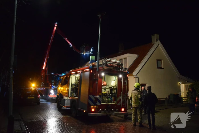 Schoorsteenbrand snel onder controle