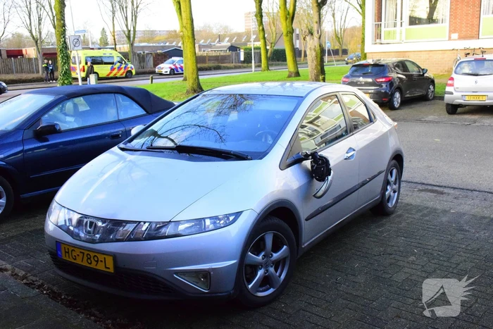 Jonge fietser naar ziekenhuis na aanrijding met auto