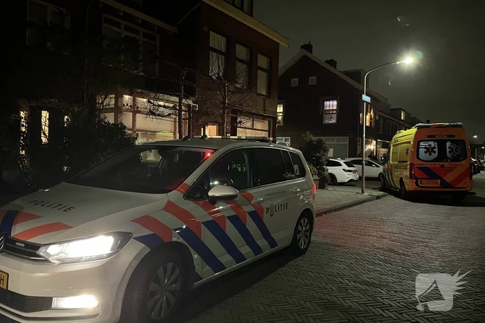 Twee gewonden bij woningoverval
