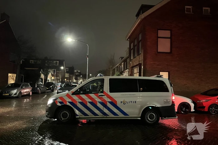Twee gewonden bij woningoverval