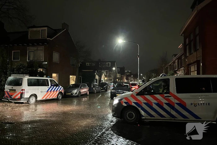 Twee gewonden bij woningoverval