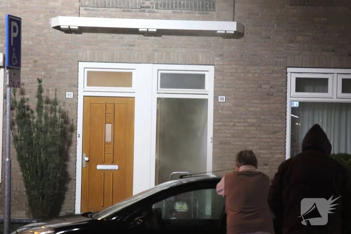 Veel rook bij woningbrand
