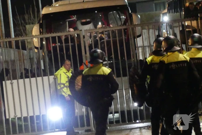 Veel politie op de been bij FC Den Bosch tegen Ajax