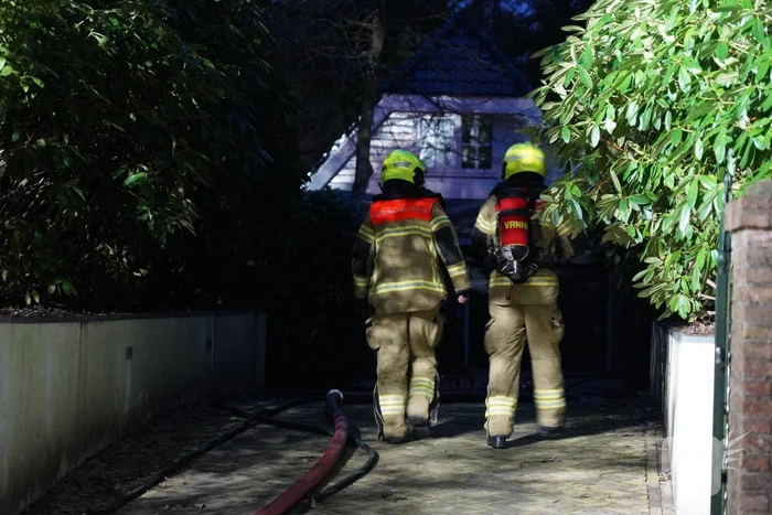 Veel rook bij brand in villa