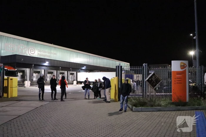 Brand bij distributiecentrum post-nl