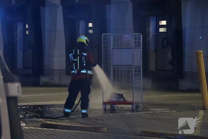 Brand bij distributiecentrum post-nl