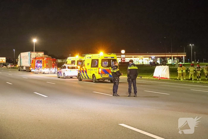 Persoon overleden bij aanrijding op snelweg