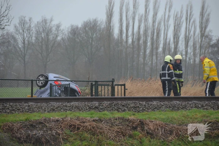 Twee personen ernstig gewond bij eenzijdig ongeval