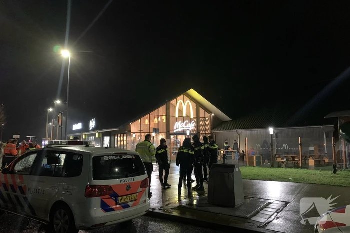Grote politie-inzet na vechtpartij voetbal hooligans