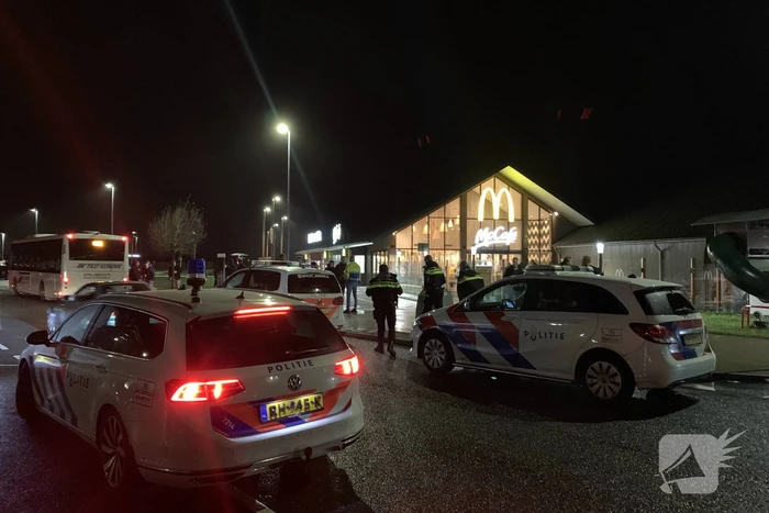 Grote politie-inzet na vechtpartij voetbal hooligans