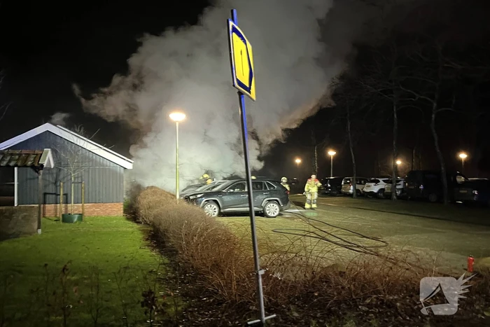 Veel rookontwikkeling bij autobrand