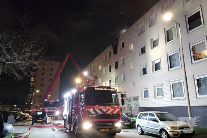 Brand op vierde verdieping van flatgebouw