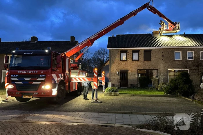 Schoorsteenbrand snel onder controle