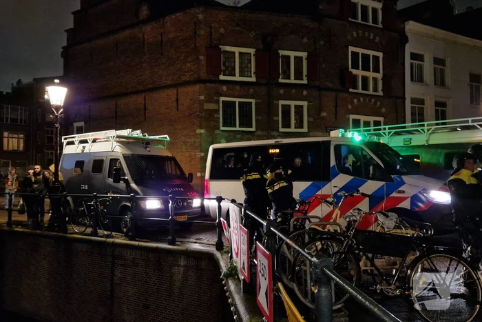 ME ontruimt Binnengasthuis UvA