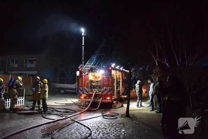 Uitslaande brand in woning waar eerder vrouw werd overgoten met zuur