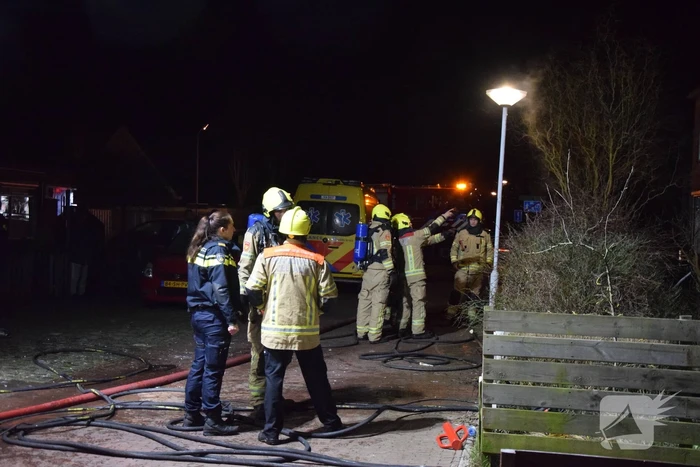 Uitslaande brand in woning waar eerder vrouw werd overgoten met zuur