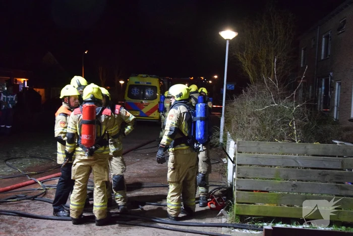 Uitslaande brand in woning waar eerder vrouw werd overgoten met zuur