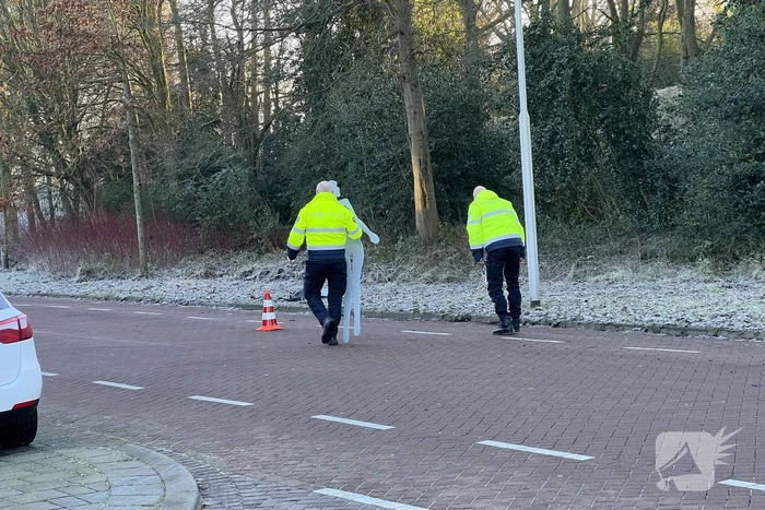 Fietser met spoed naar ziekenhuis gebracht