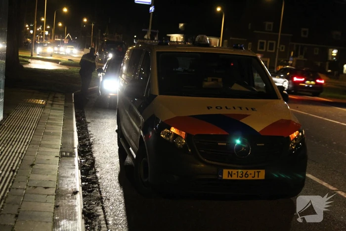 Betrokkene verlaat aanrijding met auto's