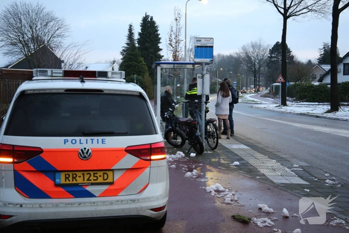 Fietser gewond bij botsing met auto