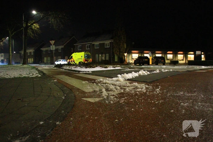Fietser gewond na val op glad fietspad