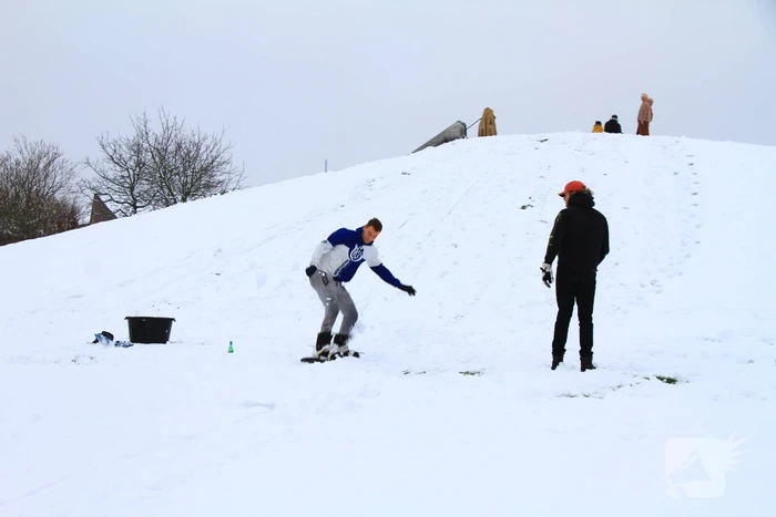 Winters weer zorgt voor sneeuwpret in Weert