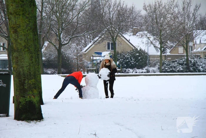 Winters weer zorgt voor sneeuwpret in Weert