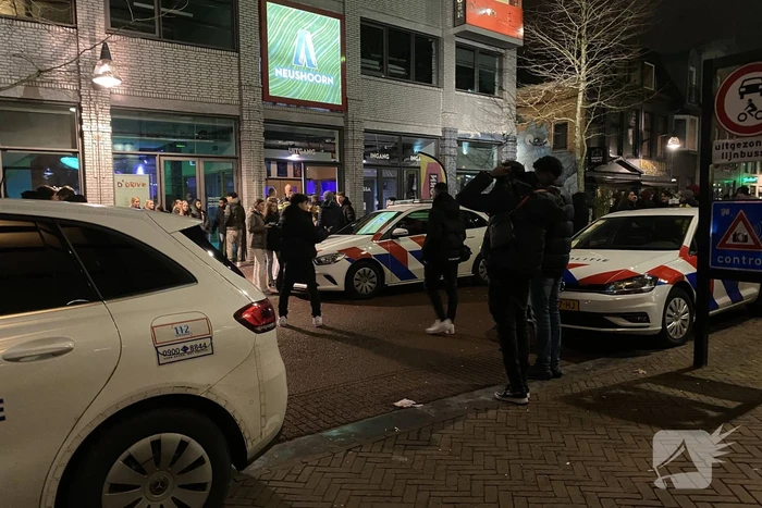 Flinke politie-inzet bij ongeregeldheden