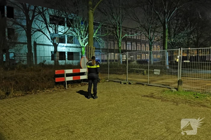 Zoektocht naar inbrekers in slooppand
