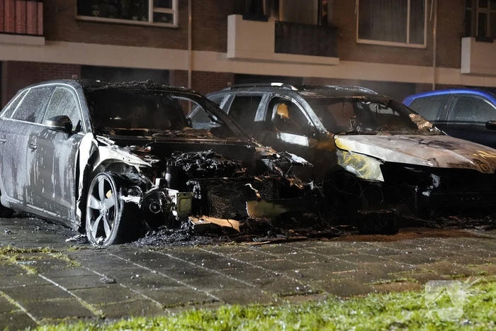 Weer autobrand in dezelfde wijk
