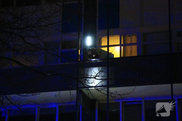 Onderzoek in flat vanwege melding van brand