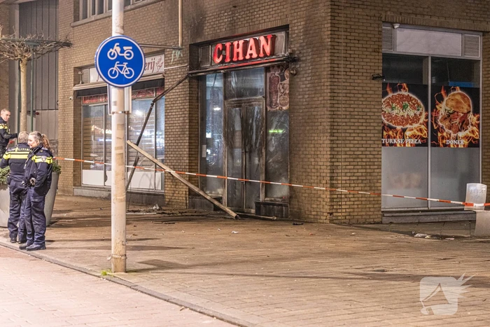 Explosie bij Cihan foodcenter