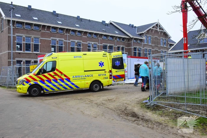 Bouwvakker gewond bij bedrijfsongeval