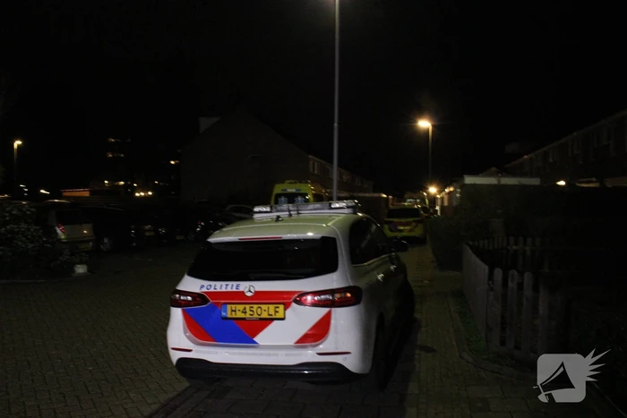 Traumateam assisteert bij incident in woning