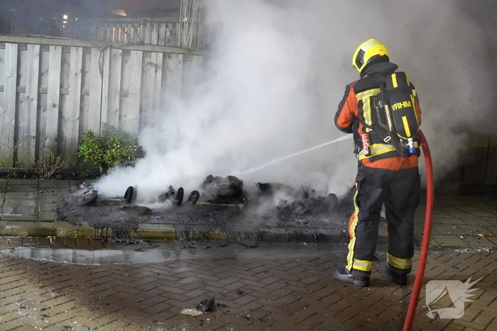 Kliko verwoest door brand