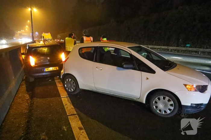 Drie auto's op elkaar gebotst